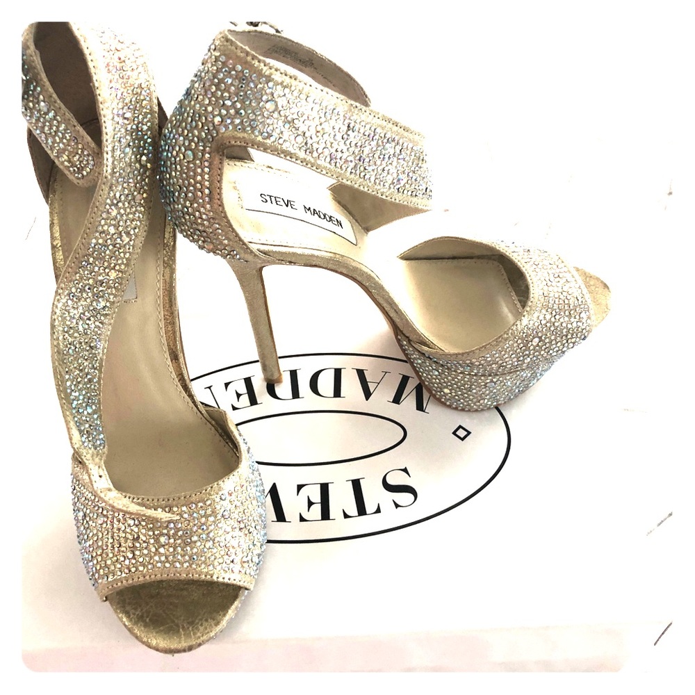 ✨Brand New ✨ Crystal Platform Sandals